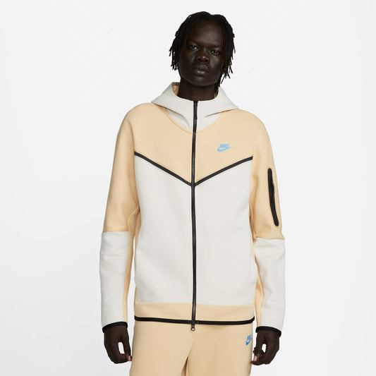 Sweet Nike tech